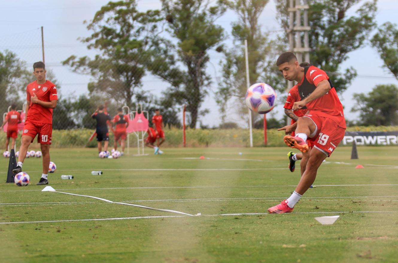 Unión de Santa Fe superó a Ben Hur en otra prueba amistosa de pretemporada
