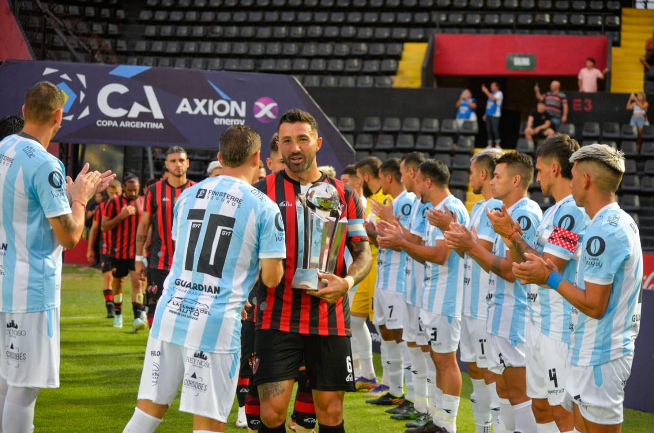 Patronato inició la defensa de la Copa Argentina con un sólido triunfo en Santa Fe