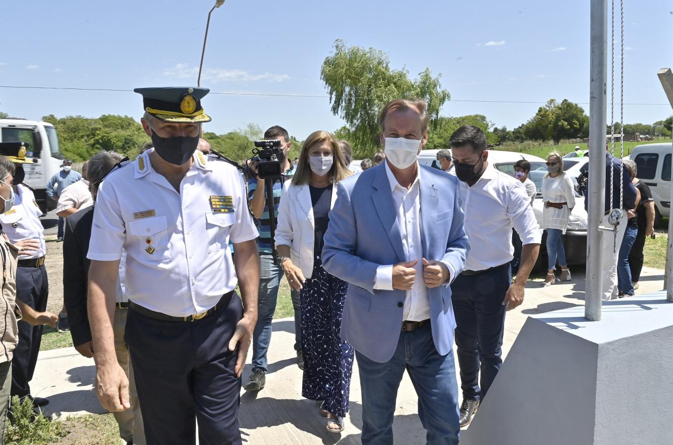 Bordet inauguró un destacamento policial en Oro Verde