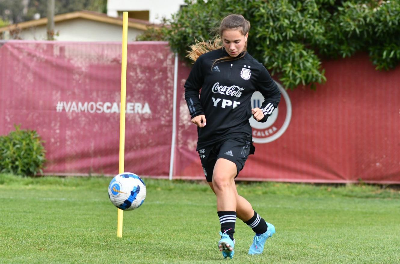 Racing de Avellaneda será el próximo destino de la entrerriana Agostina Holzheier