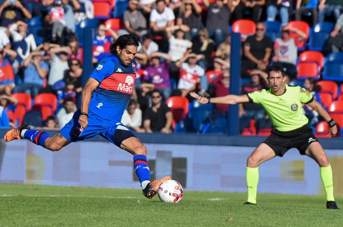 Copa de la Liga Profesional de Fútbol: Tigre venció a Huracán y ahora lidera la Zona B