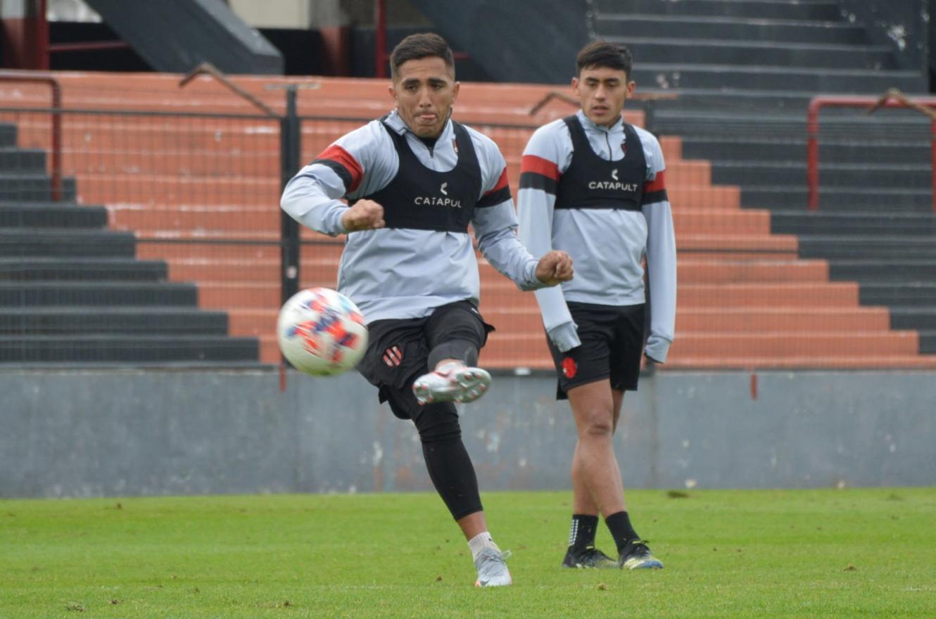 Patronato tiene a sus primeros convocados y un equipo con Leys de marcador central