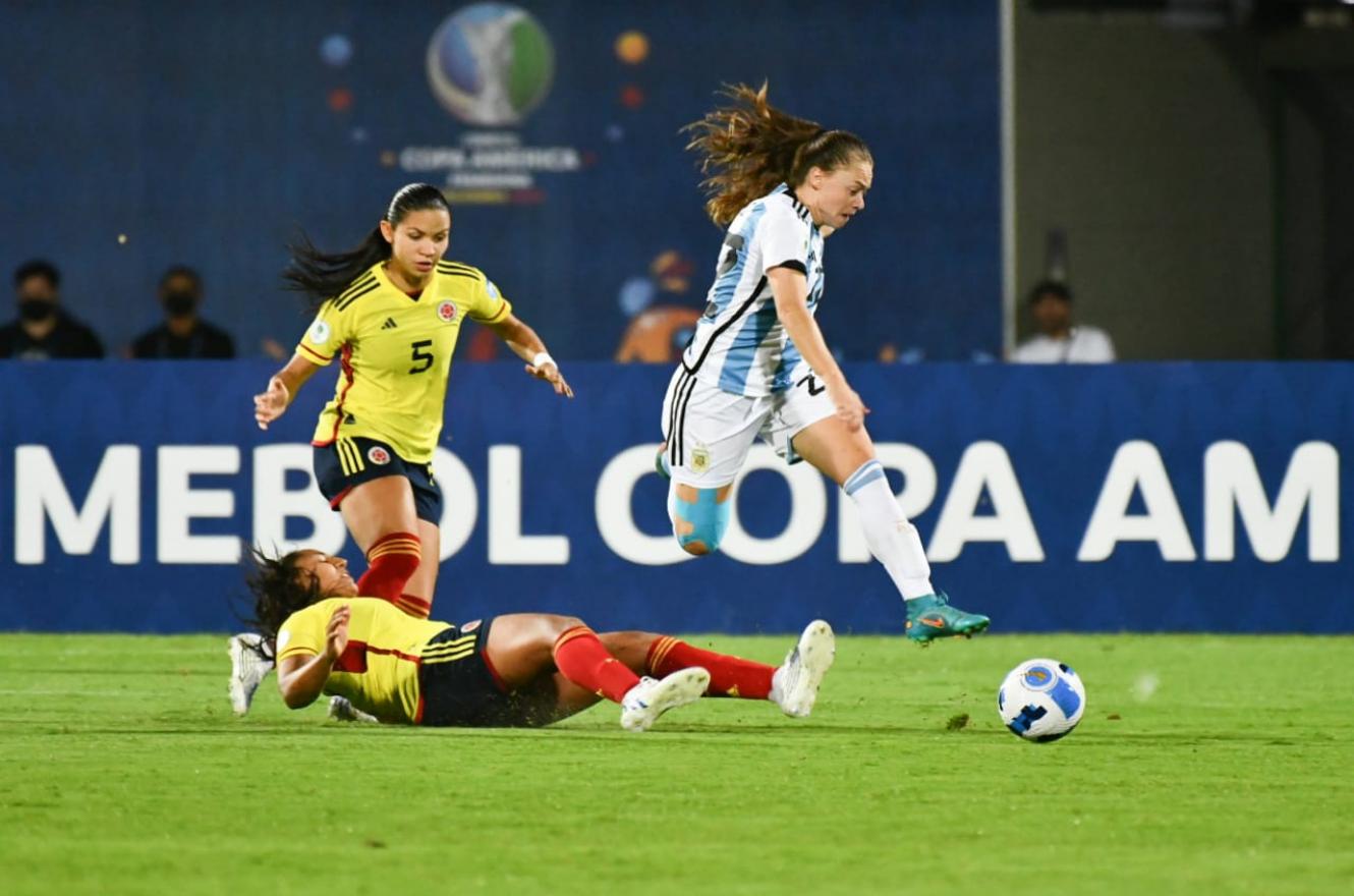 Copa América Femenina: Argentina cayó con Colombia y deberá ir por el tercer puesto