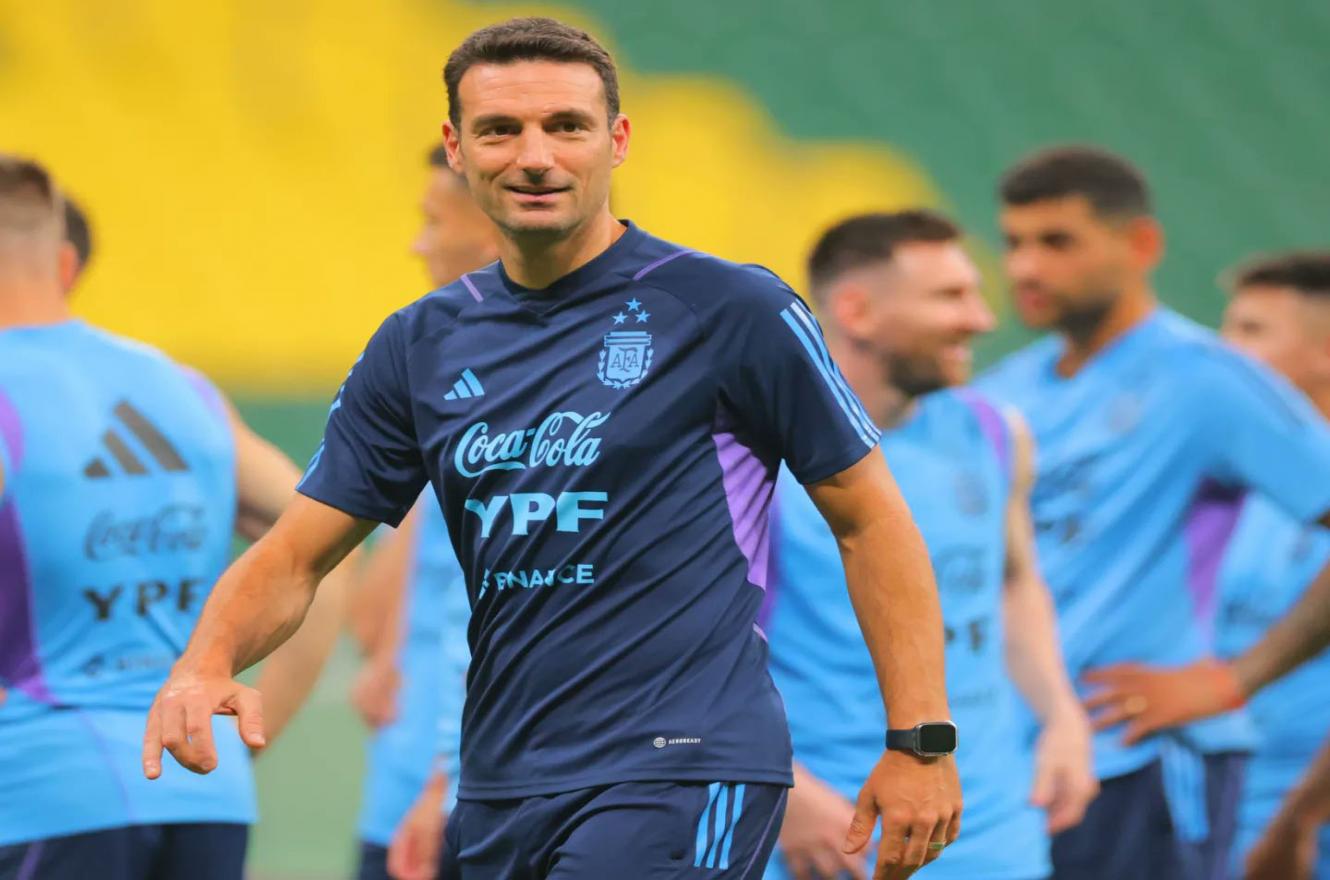 Scaloni confirmó que Messi, Di María y Otamendi no viajarán a Indonesia