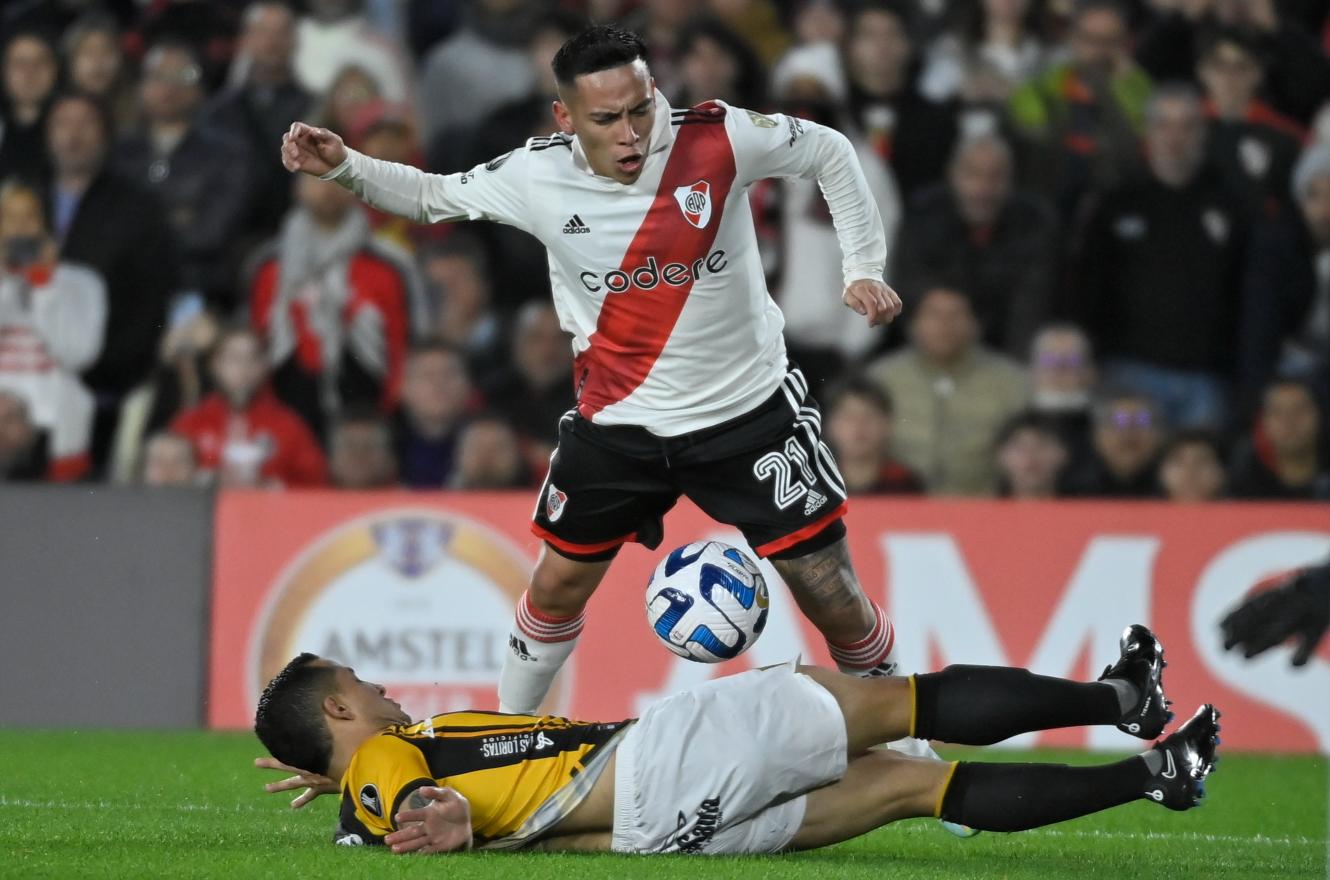 Copa Libertadores: River le ganó a The Strongest y se clasificó a los octavos de final