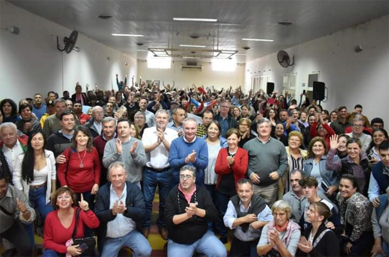 Con una masiva concurrencia el sector Entre Ríos Cambia que referencia a Pedro Galimberti se reunió en Lucas González para afirmar su vocación electoral.