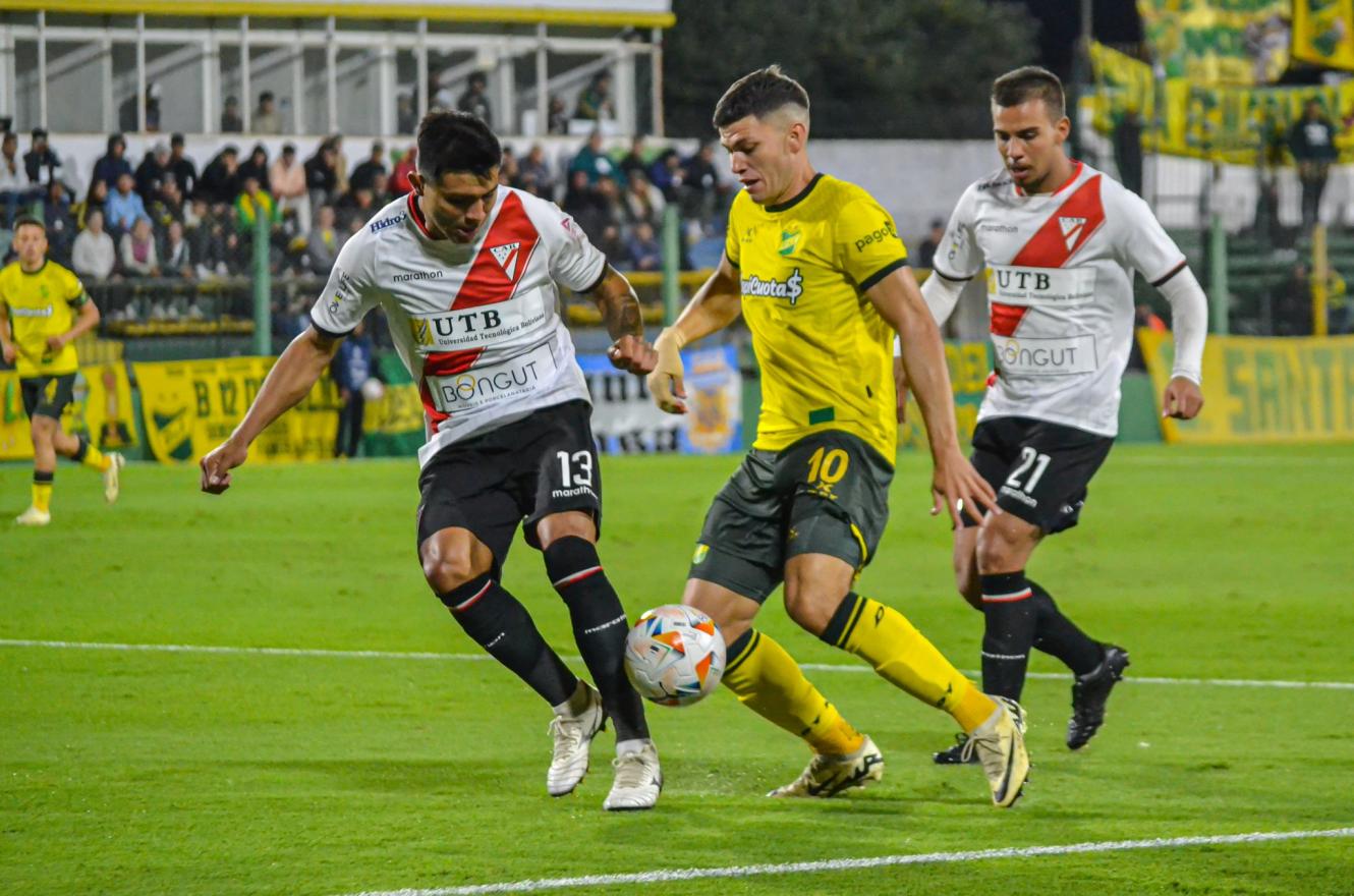 Copa Sudamericana: Defensa y Justicia repartió puntos de local con Allways Ready