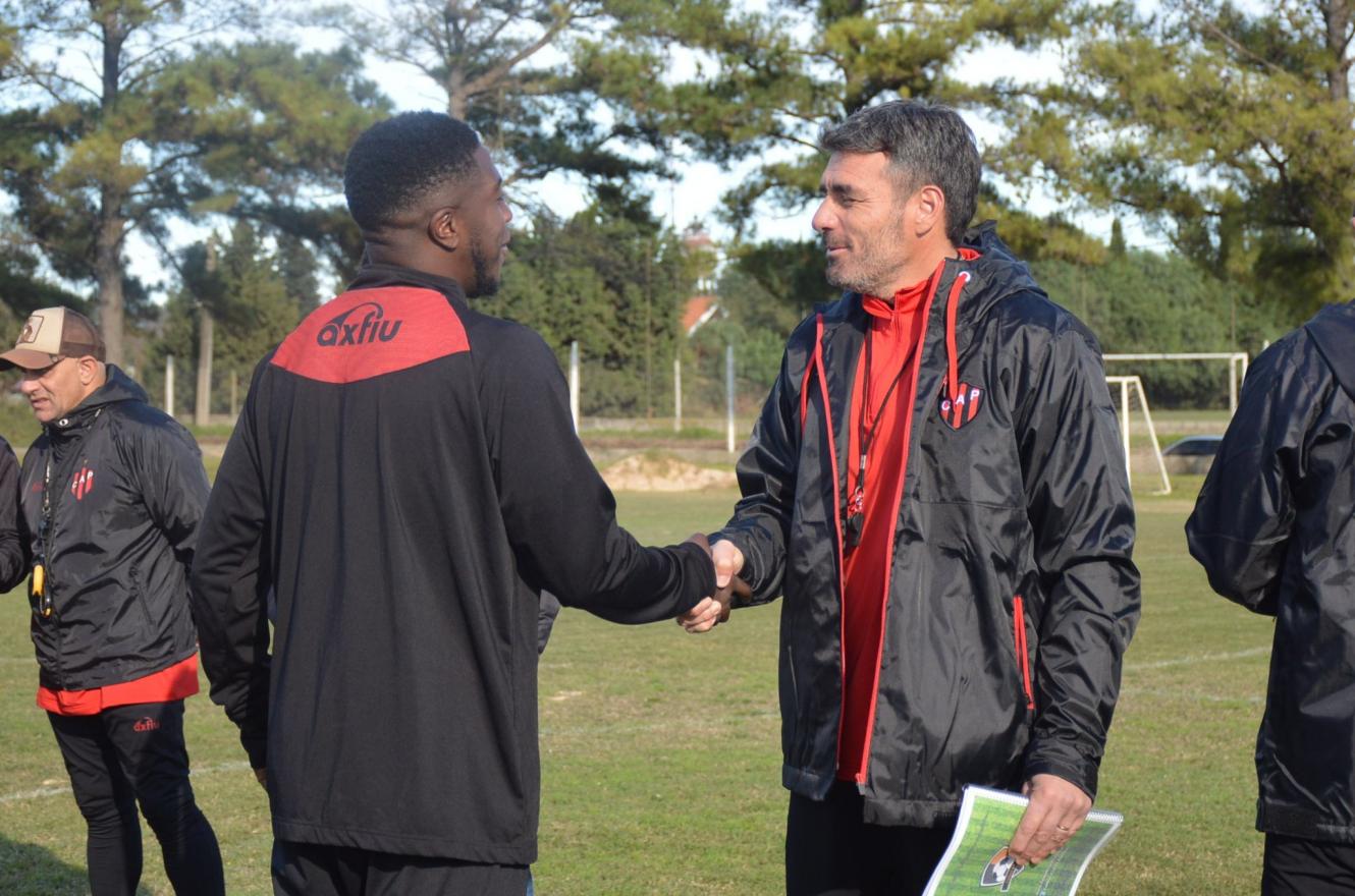 En Patronato, Diego Pozo debe rearmar el equipo para recibir a Arsenal de Sarandí