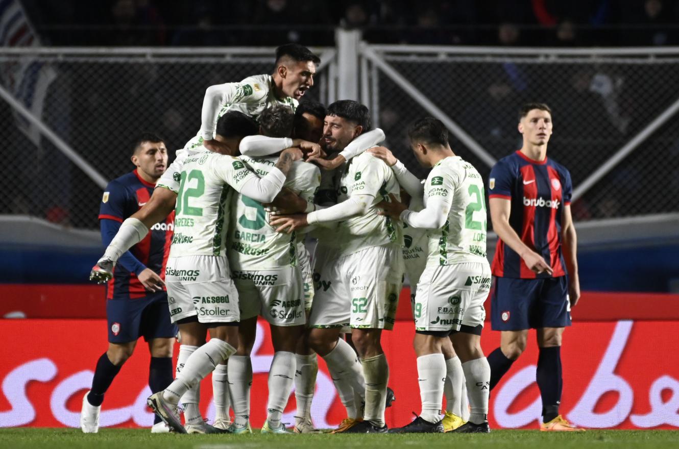 Fútbol: Sarmiento dio el golpe ante San Lorenzo en el “Nuevo Gasómetro”