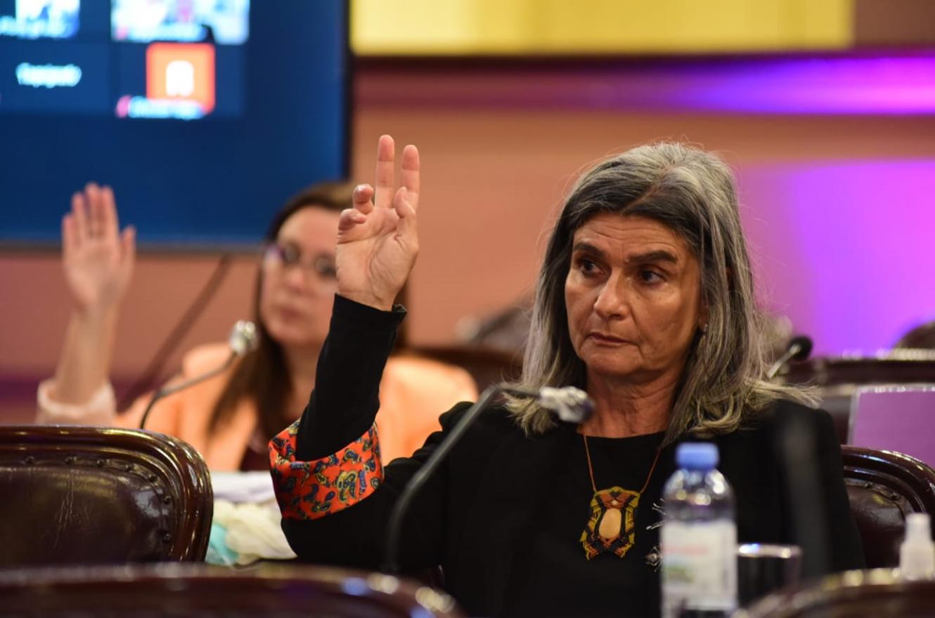 Jaroslavsky insistió en garantizar “el acceso libre a internet a docentes y estudiantes”