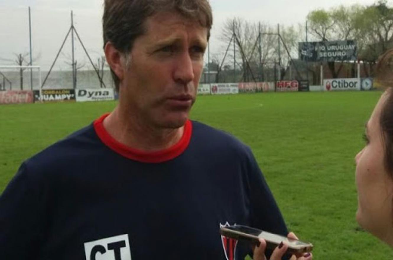 “Los entrenadores en el fútbol argentino están totalmente abandonados”, disparó Orcellet