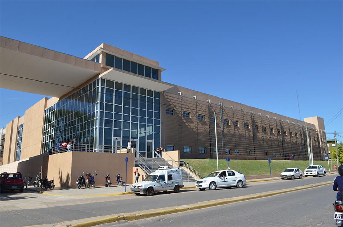 Nación y Provincia acordaron el financiamiento para concluir el hospital Bicentenario de Gualeguaychú.