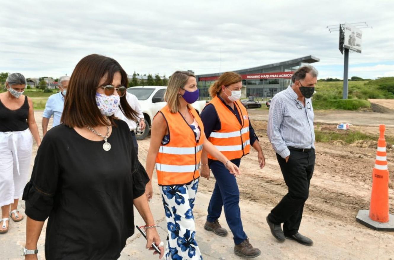 Stratta recorrió los trabajos en la variante sobre la ruta 11 en el ingreso a Victoria