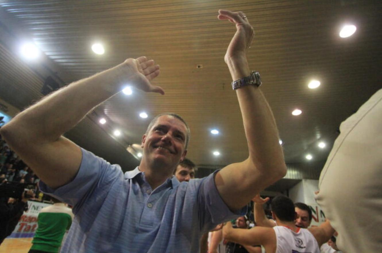 Gustavo “Flaco” Agasse será el entrenador de Talleres en el torneo de la APB