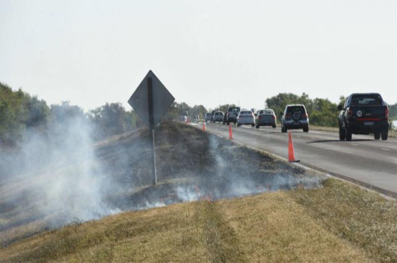 incendio banquina ruta 174