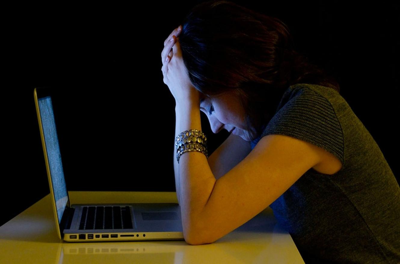 Según estudio de la Unesco, el 73% de mujeres periodistas fueron víctima de ciberviolencia