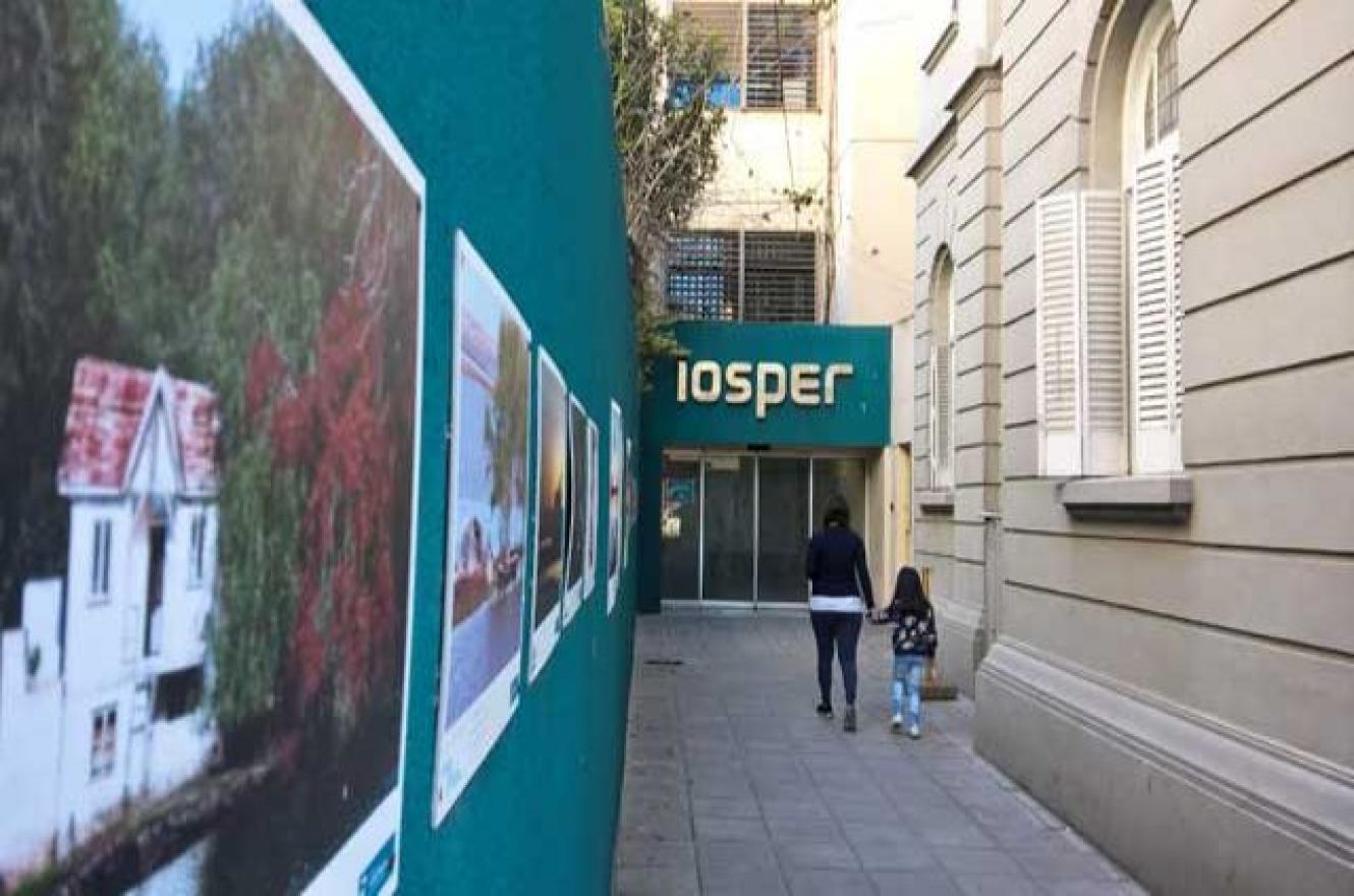 Iosper se declaró en estado de "emergencia prestacional"