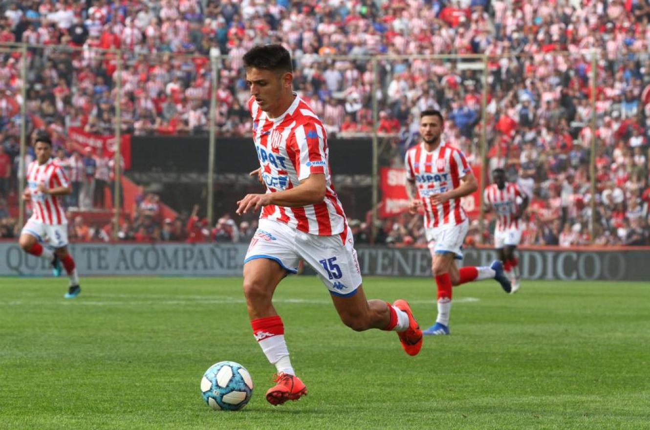 El paranaense Cavallaro volverá a la titularidad en Unión ante la lesión de Carabajal