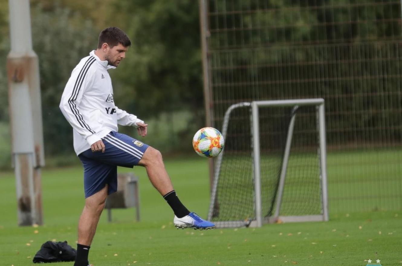 El uruguayense Kannemann se sumó a los trabajos de la selección argentina en Mallorca