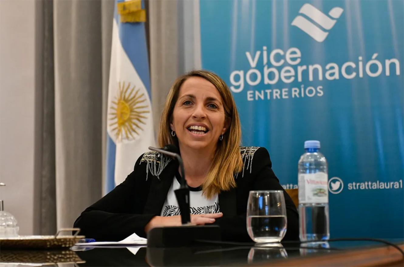 Imagen de archivo de la vicegobernadora (mandato cumplido) y actual diputada provincial, Laura Stratta.