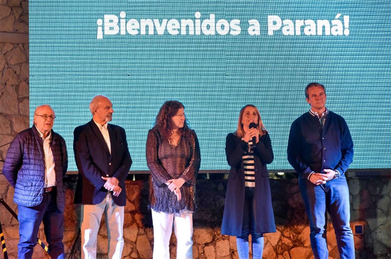 La vicegobernadora Laura Stratta participó de la ceremonia inaugural del 11° Campeonato Panamericano de Maxibásquetbol que se realiza en Paraná.