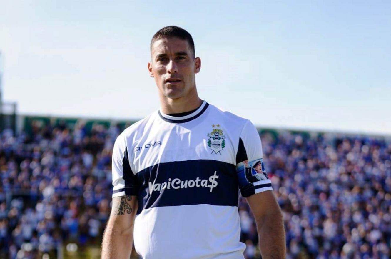El entrerriano “Leo” Morales será baja en Gimnasia La Plata por una lesión muscular