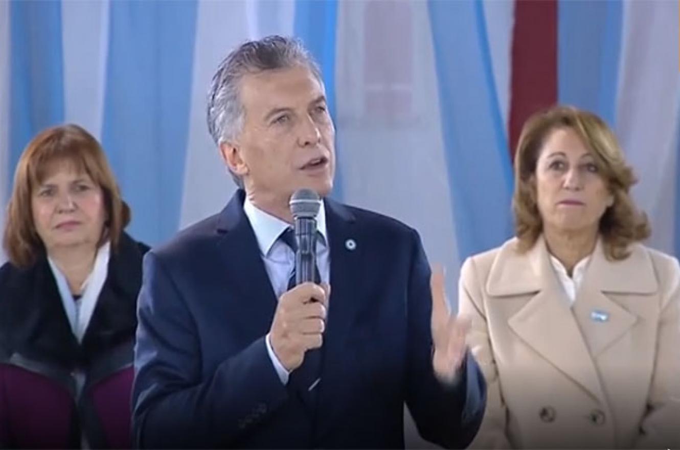 Macri encabezó el acto por el Día de la Bandera en Rosario