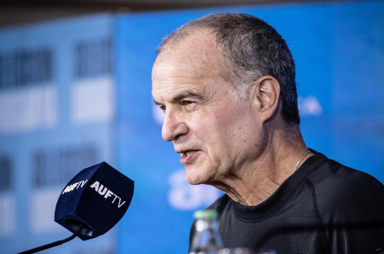 “No tuvieron que convencerme de venir a la selección de Uruguay”, expresó Marcelo Bielsa