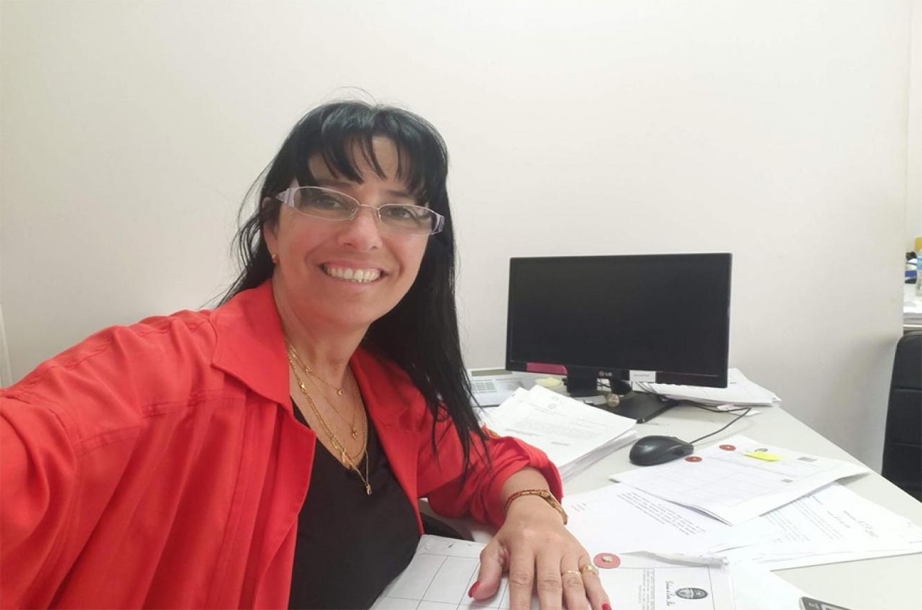 Imagen de archivo de Mariela Teruel, quien expresó que la sorprendió la difusión de los videos de Kueider contando fajos de dólares en su despacho de la Secretaría de la Gobernación.