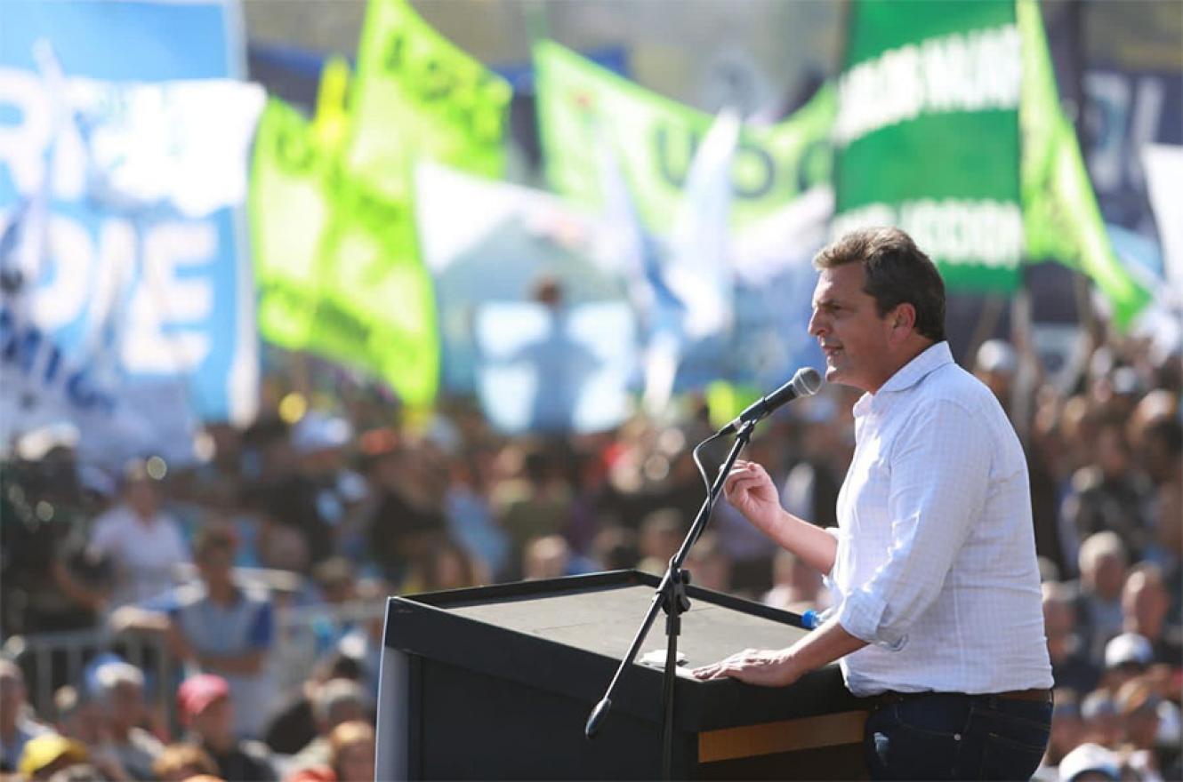 Sergio Massa aseguró hoy en Tucumán que “vamos a dar vuelta a la historia y vamos a construir un triunfo el 22 de octubre”.