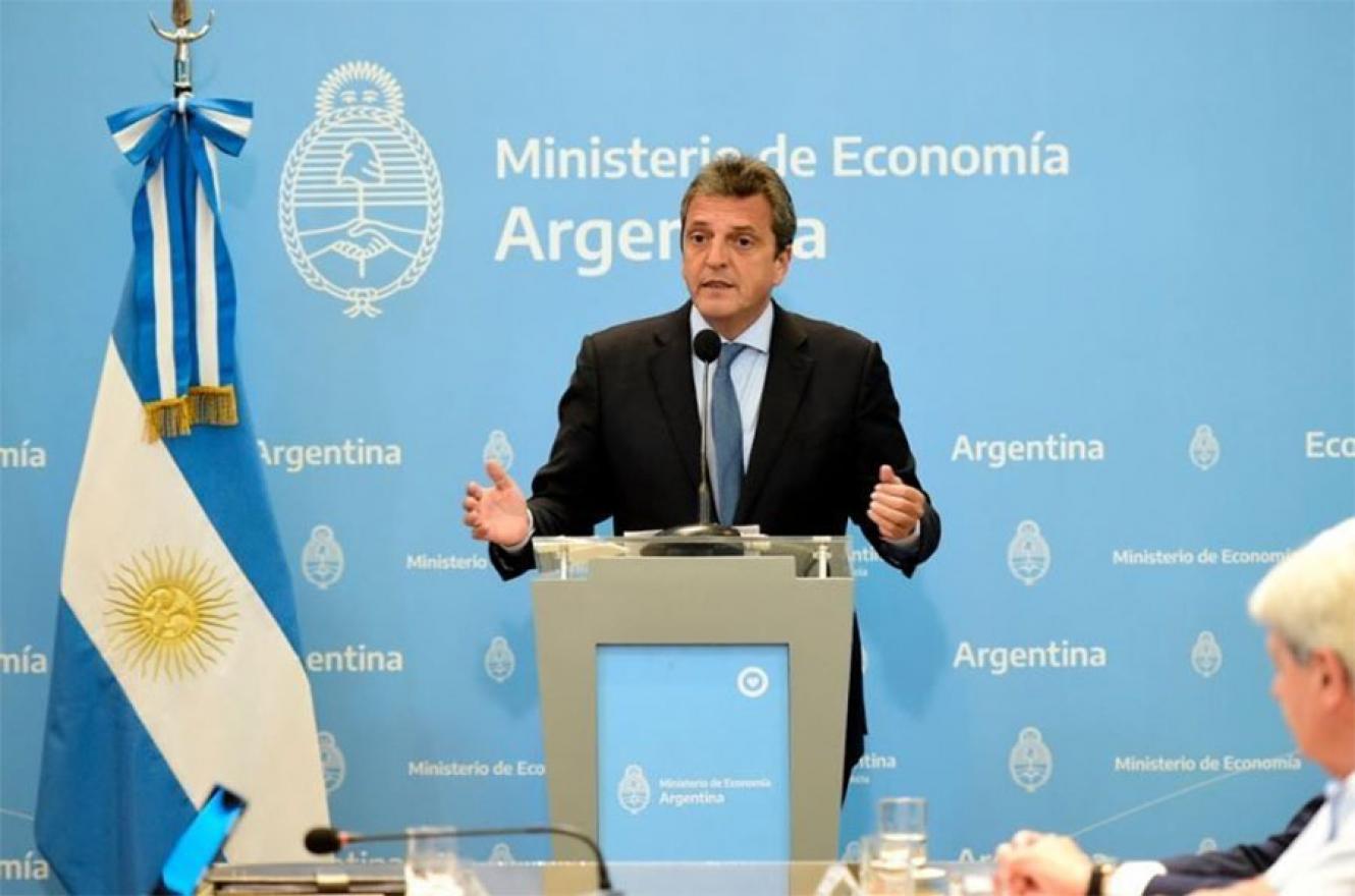 Imagen de archivo del ministro de Economía, Sergio Massa, que hoy anunció una serie de medidas para paliar los ingresos frente a la inflación y la devaluación.