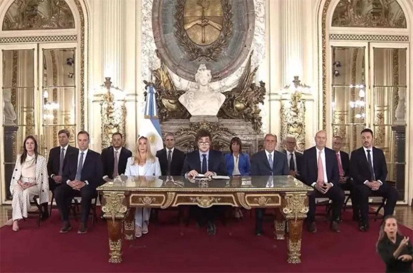 El gabinete de Milei sin la vicepresidenta: todo un símbolo que también será decisivo en los tiempos por venir.