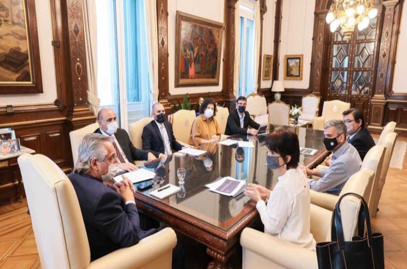 El gobierno propondrá un monotributo para formalizar a trabajadores de la economía popular