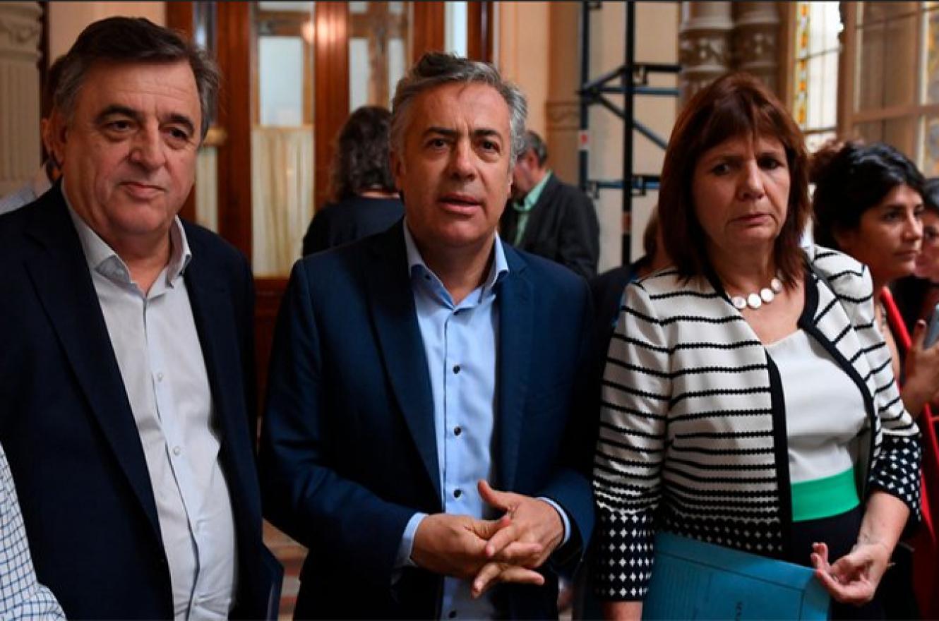 Mario Negri, Alfredo Cornejo y Patricia Bullrich