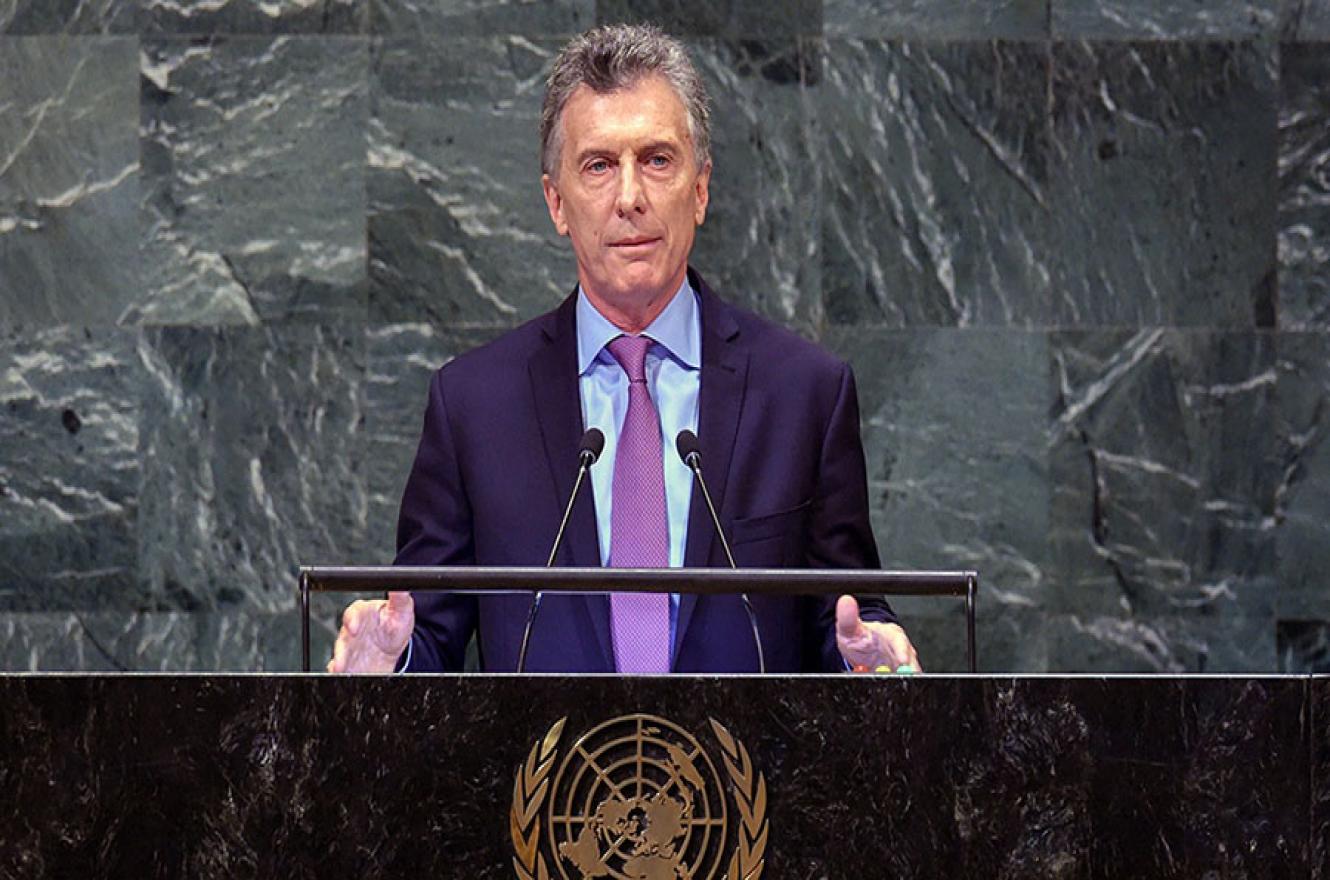 El presidente instruyó al canciller Jorge Faurie que no renovara la permanencia legal de los representantes del régimen de Nicolás Maduro en el país.