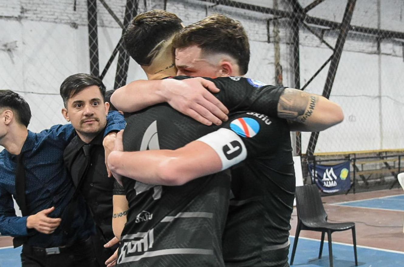 Futsal: Paraná cerró la fase de grupos con una goleada en el Argentino C20