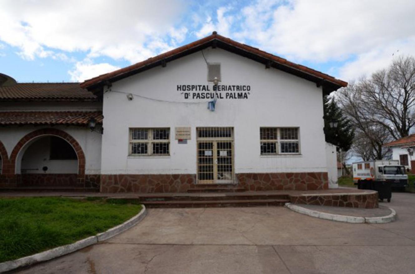 En el hospital Pascual Palma de Paraná se está cambiando el paradigma asilar por otro amigable, para que no se lo perciba como un depósito de ancianos sino como un espacio de vida.