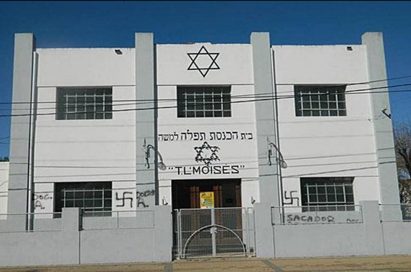 pintadas antisemitas sinagoga Basavilbaso