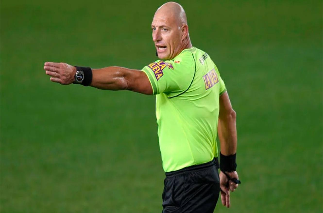 Newell’s-Patronato: Néstor Pitana arbitrará en cancha y Silvio Trucco desde el VAR