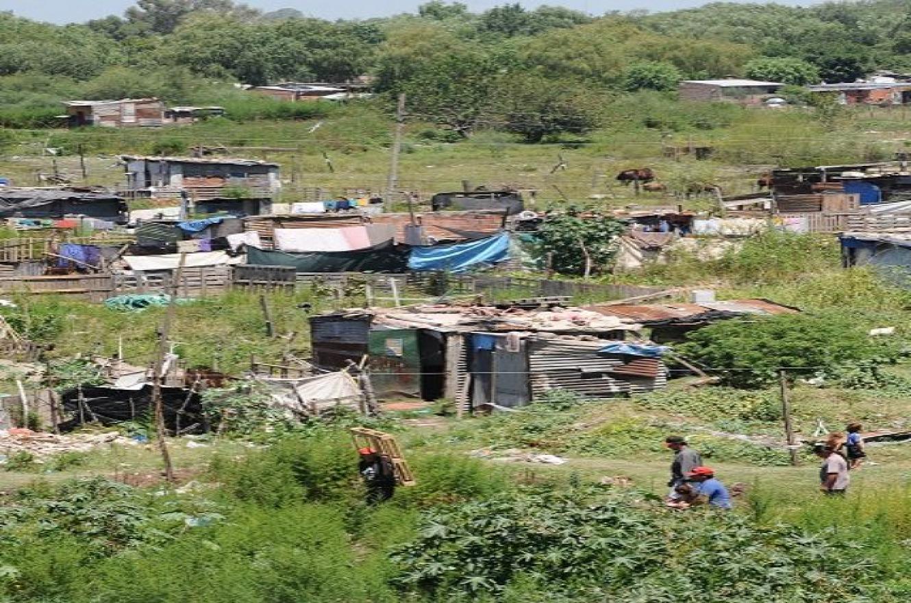 Aumentó la pobreza en Gran Paraná y Concordia