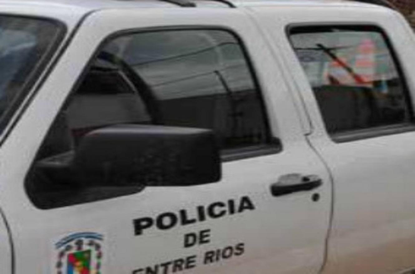 policía