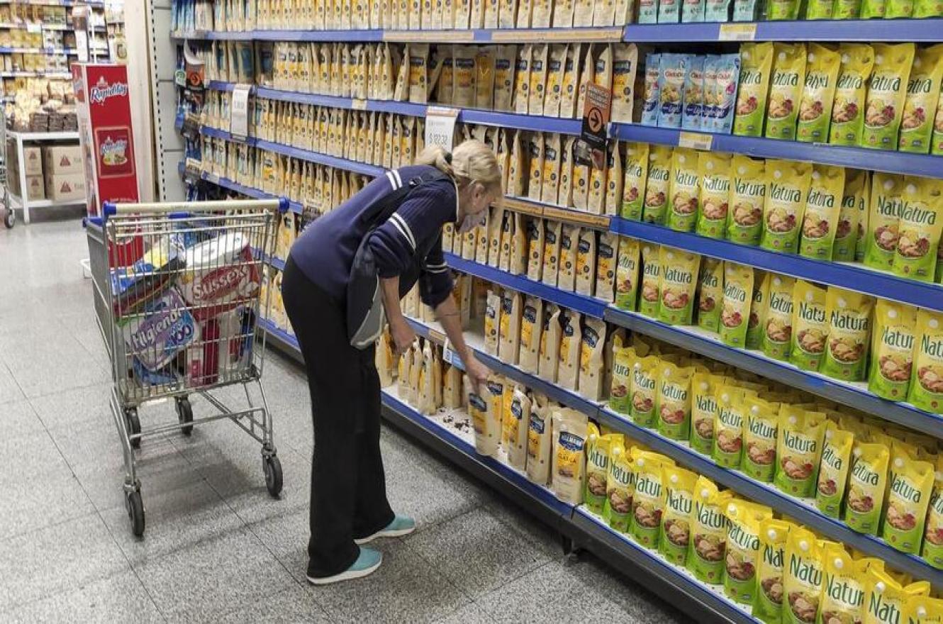 Los supermercados advierten que octubre dejó la mayor caída interanual de 2024.