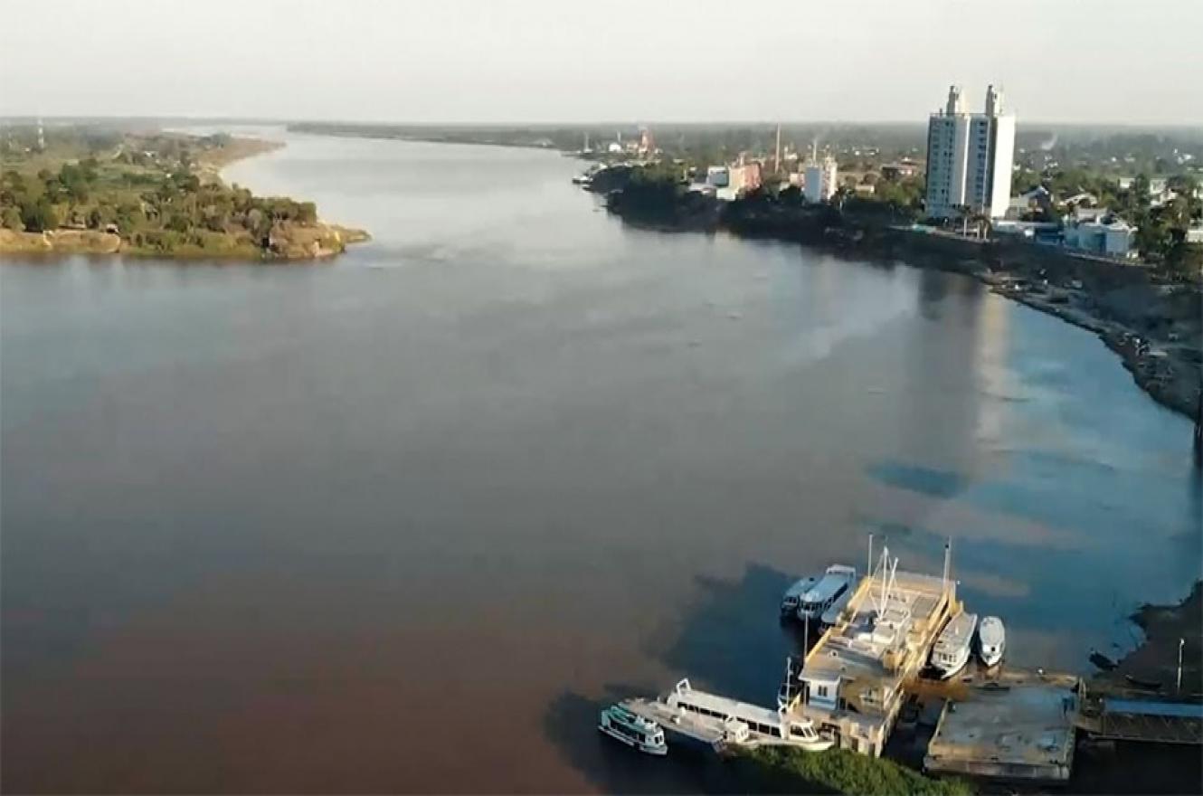 La situación del río Paraná hay que analizar desde tres aspectos: climáticos, hidrológicos y de gestión hídrica de un río compartido por dos o más países.