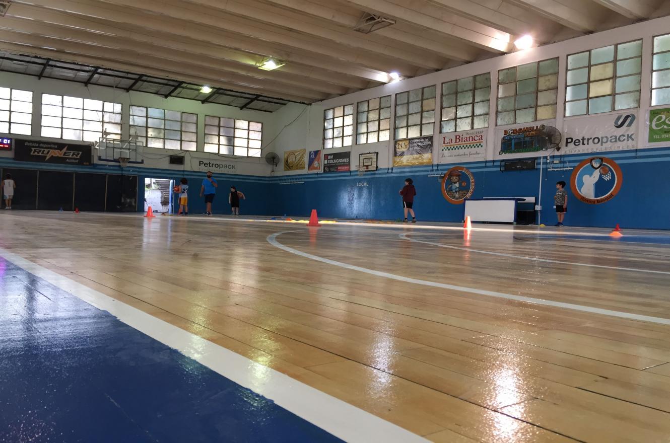 Completaron las obras en el gimnasio cubierto del Paraná Rowing Club