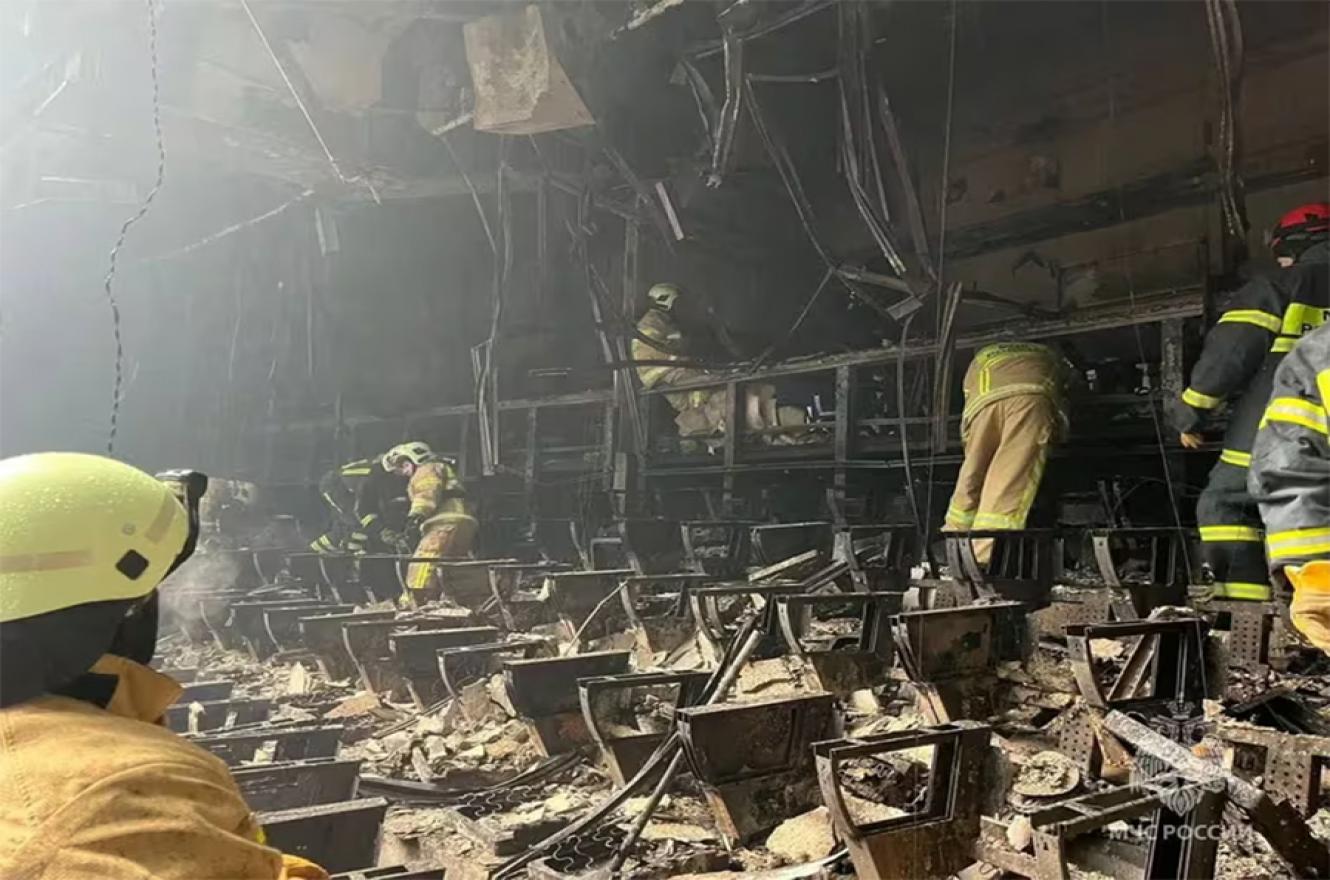 Se reportaron hasta el momento 115 muertos y cientos de heridos tras el atentado en una sala de conciertos en Moscú.