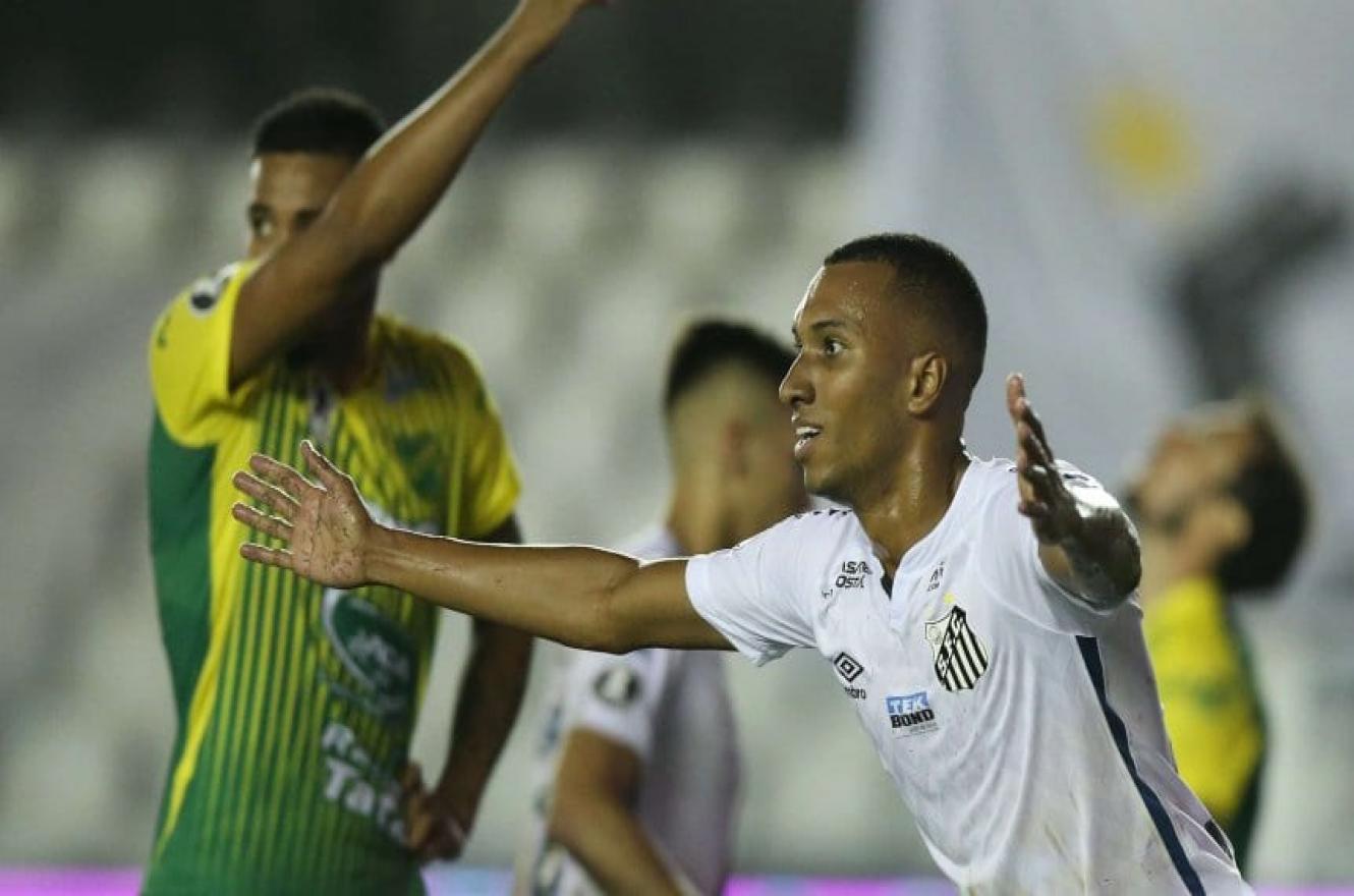 Defensa y Justicia perdió sobre la hora y quedó afuera de la Copa Libertadores