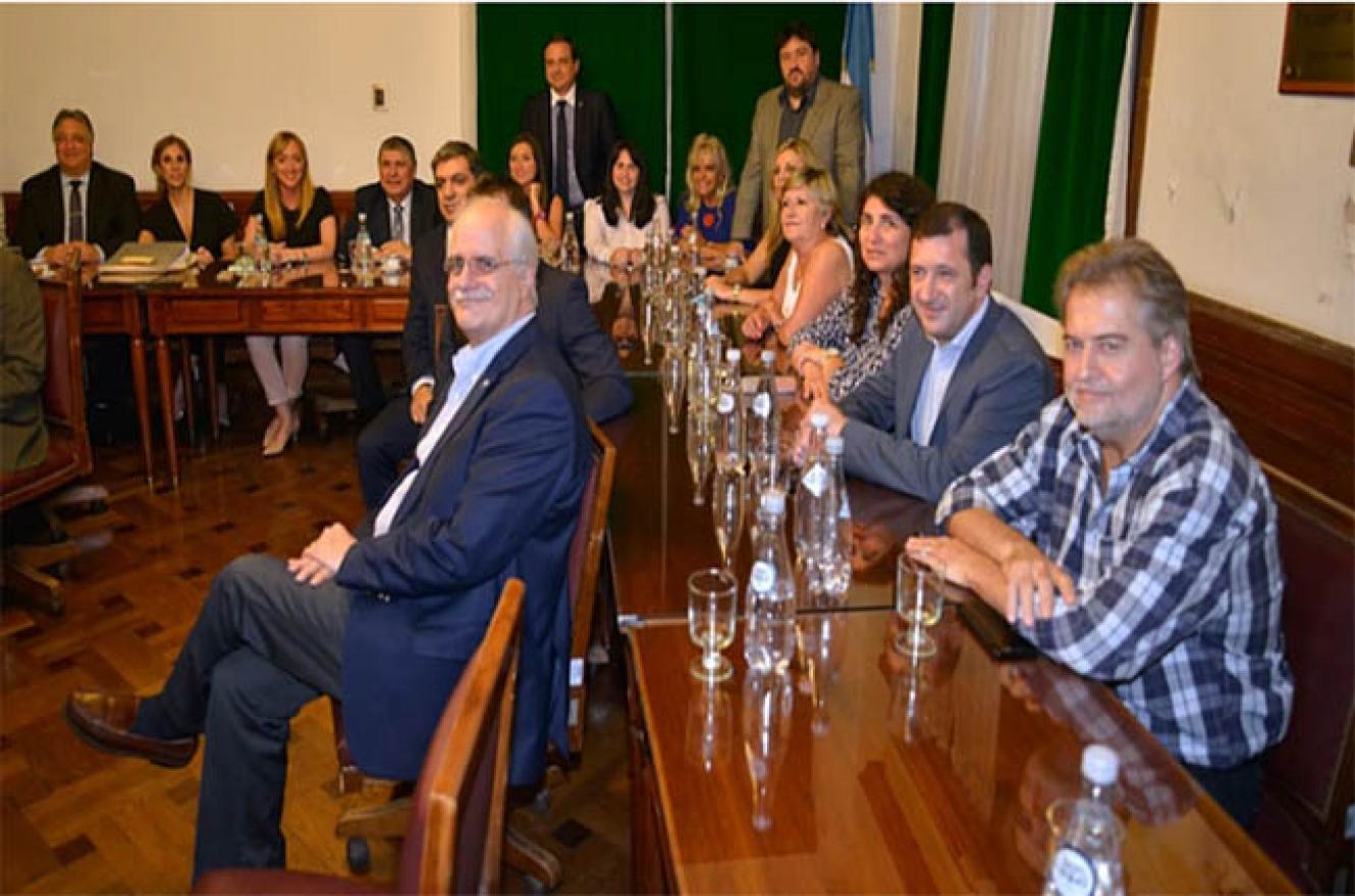 El nuevo bloque estará conformado por 41 senadores de todo el país