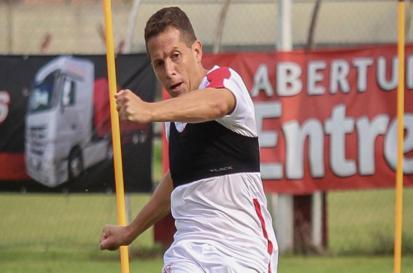 El entrerriano Nicolás Silva será baja en Huracán por ser caso sospechoso de Covid-19
