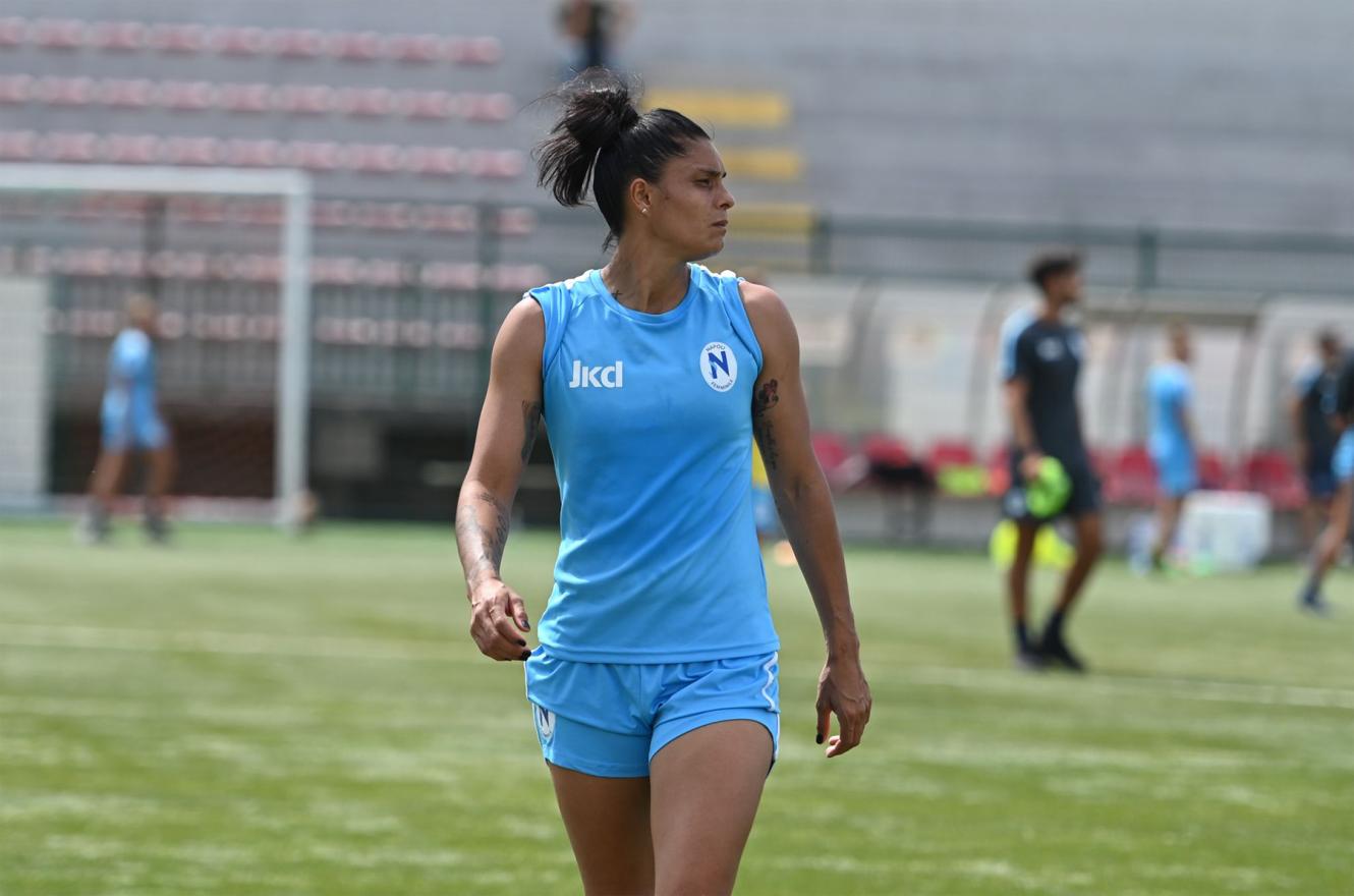 Fútbol: la nogoyaense Soledad Jaimes seguirá su carrera en el legendario Nápoli