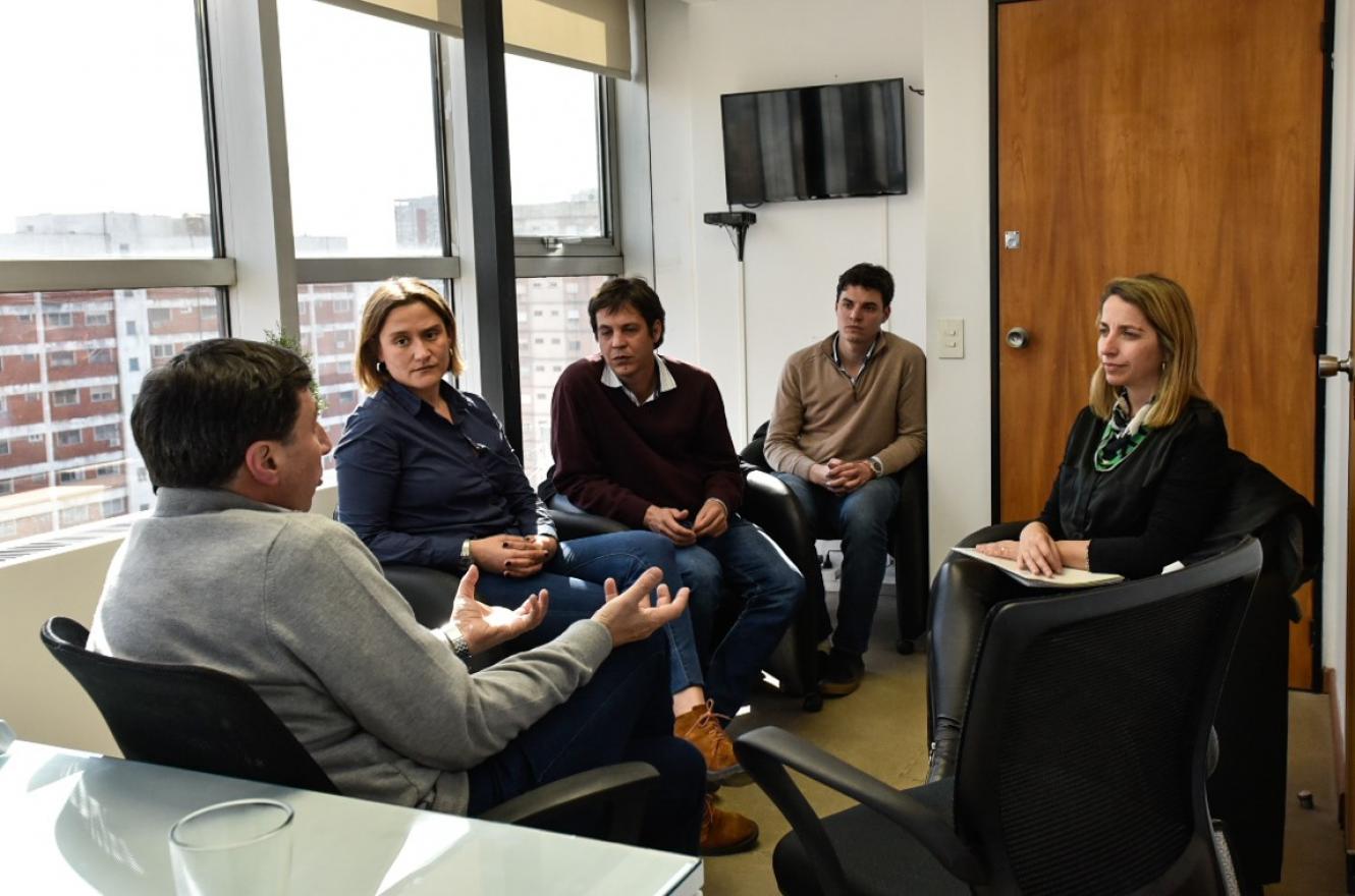Stratta se reunió con el diputado Arroyo, promotor de la ley de emergencia alimentaria
